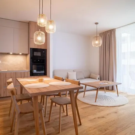 Apartment Elegant 2-bedroom Bratislava